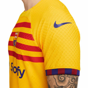 /D/R/DR5077-729_camiseta-amarilla-nike-4a-barcelona-senyera-2023-dri-fit-adv-match_6_detalle-hombro.jpg