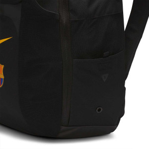 /F/B/FB2890-010_mochila-negra-nike-barcelona-academy_6_detalle-bolsillo-exterior.jpg