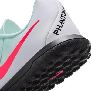 /F/J/FJ2604-300_botas-multitaco-verde-turquesa-nike-phantom-jr-gx-ii-club-tf_6_detalle-suela.jpg