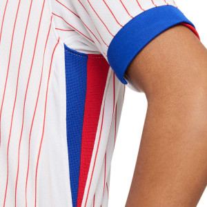 /F/J/FJ4369-100-10_camiseta-blanco-nike-2a-francia-nino-2024-2025-stadium-df-mbappe-10_6_detalle-hombro-izquierdo.jpg