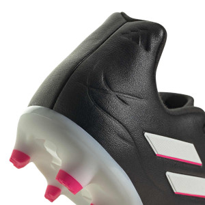 /H/Q/HQ8945_botas-de-futbol-negras-adidas-copa-pure-3-fg-j_6_detalle-suela.jpg
