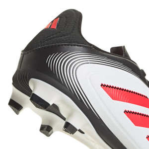 /I/E/IE1197_botas-de-futbol-con-tacos-blancas-adidas-copa-pure-3-club-fg-mg-j_6_detalle-lateral-y-suela.jpg