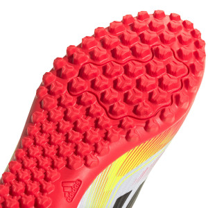 /I/E/IE1225_botas-multitaco-blancas-adidas-f50-club-tf_6_detalle-suela.jpg