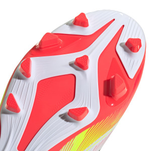 /I/E/IE1243_botas-de-futbol-con-tacos-blancas-adidas-f50-club-fg-mg_6_detalle-suela.jpg