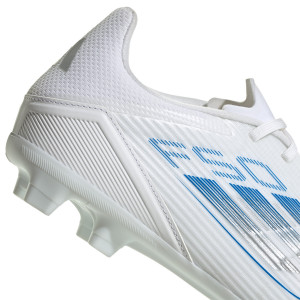 /I/E/IE1293_botas-de-futbol-con-tacos-blancas-adidas-f50-league-fg-mg_6_detalle-lateral.jpg
