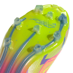 /I/E/IE1458_botas-de-futbol-rosas-adidas-f50-elite-mid-fg-w_6_detalle-suela.jpg