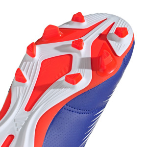 /I/F/IF6344_botas-de-futbol-azules-adidas-predator-club-fxg_6_detalle-suela.jpg