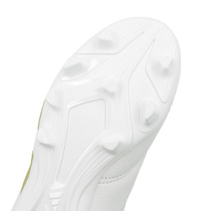 /I/F/IF6426_botas-de-futbol-blancas-adidas-predator-club-fxg-j_6_detalle-suela.jpg