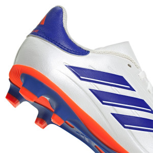 /I/G/IG6412_botas-de-futbol-blancas-adidas-copa-pure-2-club-fxg-j_6_detalle-lateral.jpg