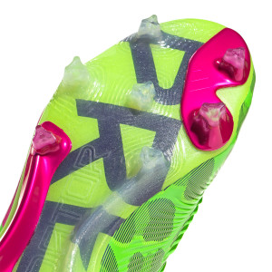 /I/G/IG8771_botas-de-futbol-verdes-fluor-adidas-predator-elite-fg_6_detalle-suela.jpg