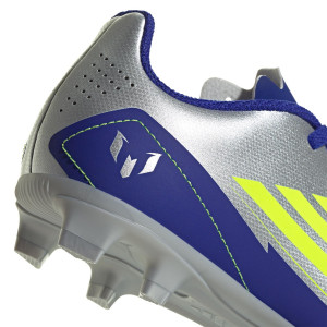 /I/H/IH0926_botas-de-futbol-con-tacos-plateadas-adidas-f50-club-fg-mg-j-messi_6_detalle-lateral-y-suela.jpg
