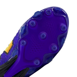 /S/T/ST1FZ45_botas-de-futbol-azul-new-balance-tekela-v4--pro-fg_6_detalle-suela.jpg