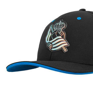 Gorra Macron Real Sociedad 2024 2025 - Gorra Macron de la Real Sociedad 2024 2025 - azul marino