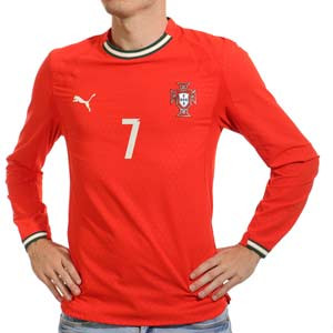 Camiseta manga larga Puma Portugal Ronaldo 25 Promo - Camiseta de manga larga de la primera equipación Puma de Cristiano Ronaldo de la selección de Portugal 2025 - roja