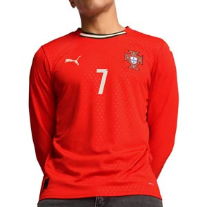 Camiseta manga larga Puma Portugal Ronaldo 25 - Camiseta de manga larga de la primera equipación Puma de Cristiano Ronaldo de la selección de Portugal 2025 - roja