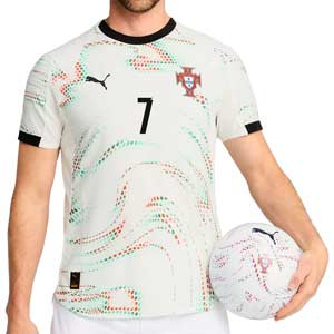 Camiseta Puma 2a Portugal authentic Ronaldo 25 - Camiseta de la segunda equipación Puma de Cristiano Ronaldo de la selección de Portugal 2025 versión jugador - blanca
