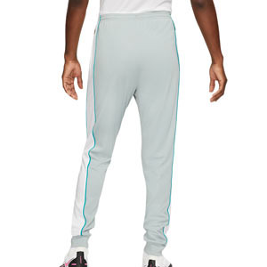 Pantalón Nike Dri-Fit Academy Joga Bonito - Pantalón largo Nike de la colección Joga Bonito - gris - trasera