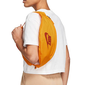 Riñonera Nike Heritage Waistpack - Riñonera ajustable Nike - amarilla mostaza
