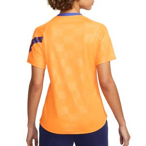 Camiseta Nike Barcelona mujer pre-match - Camiseta de calentamiento pre-partido de mujer Nike del FC Barcelona - naranja