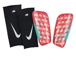 Nike Mercurial Flylite Superlock - Espinilleras de fútbol Nike con mallas de sujeción - rojas