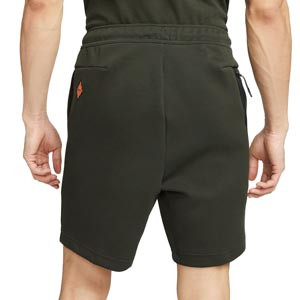 Short Nike Barcelona Sportswear Tech Fleece - Pantalón corto de algodón de paseo Nike del FC Barcelona - verde