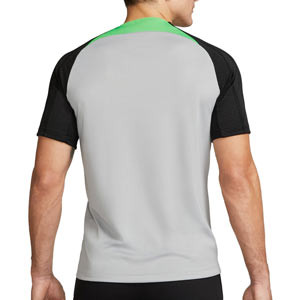 Camiseta Nike Liverpool entrenamiento Dri-Fit Strike - Camiseta de entrenamiento Nike del Liverpool - gris, negra