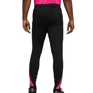 Pantalón Nike Chelsea entrenamiento Strike Dri-Fit - Pantalón largo de entrenamiento Nike del Chelsea FC - negro