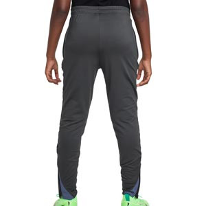 Pantalón Nike Barcelona niño entrenamiento Strike Dri-Fit - Pantalón largo infantil de entrenamiento Nike del FC Barcelona - gris
