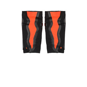 adidas Predator Pro - Espinilleras de fútbol adidas con mallas de sujeción - rojas