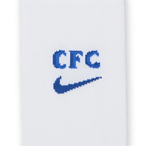 Medias Nike Chelsea 25 26 Strike - Medias de fútbol de la primera equipación Nike del Chelsea 2025 2026 - blancas