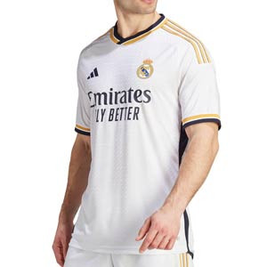 Camisetas adidas Real Madrid Valverde 2023 2024 authentic - Camiseta primera equipación auténtica adidas de Valverde del Real Madrid CF 2023 2024 - blanca