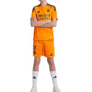Equipación adidas 2a Real Madrid niño Vini Jr. 24-25 - Conjunto infantil de la segunda equipación adidas de Vinicius Jr del Real Madrid 2024 2025 - naranja