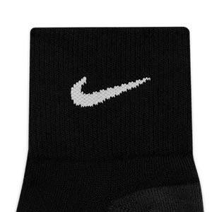 Calcetines tobilleros Nike Max Cushioned 3 pares - Pack de 3 calcetines tobilleros Nike de entrenamiento de fútbol - negros