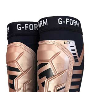 G-Form Pro-S Vento - Espinilleras de fútbol G-Form Pro-s Vento con mallas de sujeción integrada - melocotón