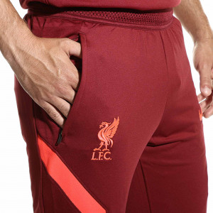 Pantalón Nike Liverpool entrenamiento Dri-Fit Strike - Pantalón largo de entrenamiento Nike del Liverpool FC - granate - detalle