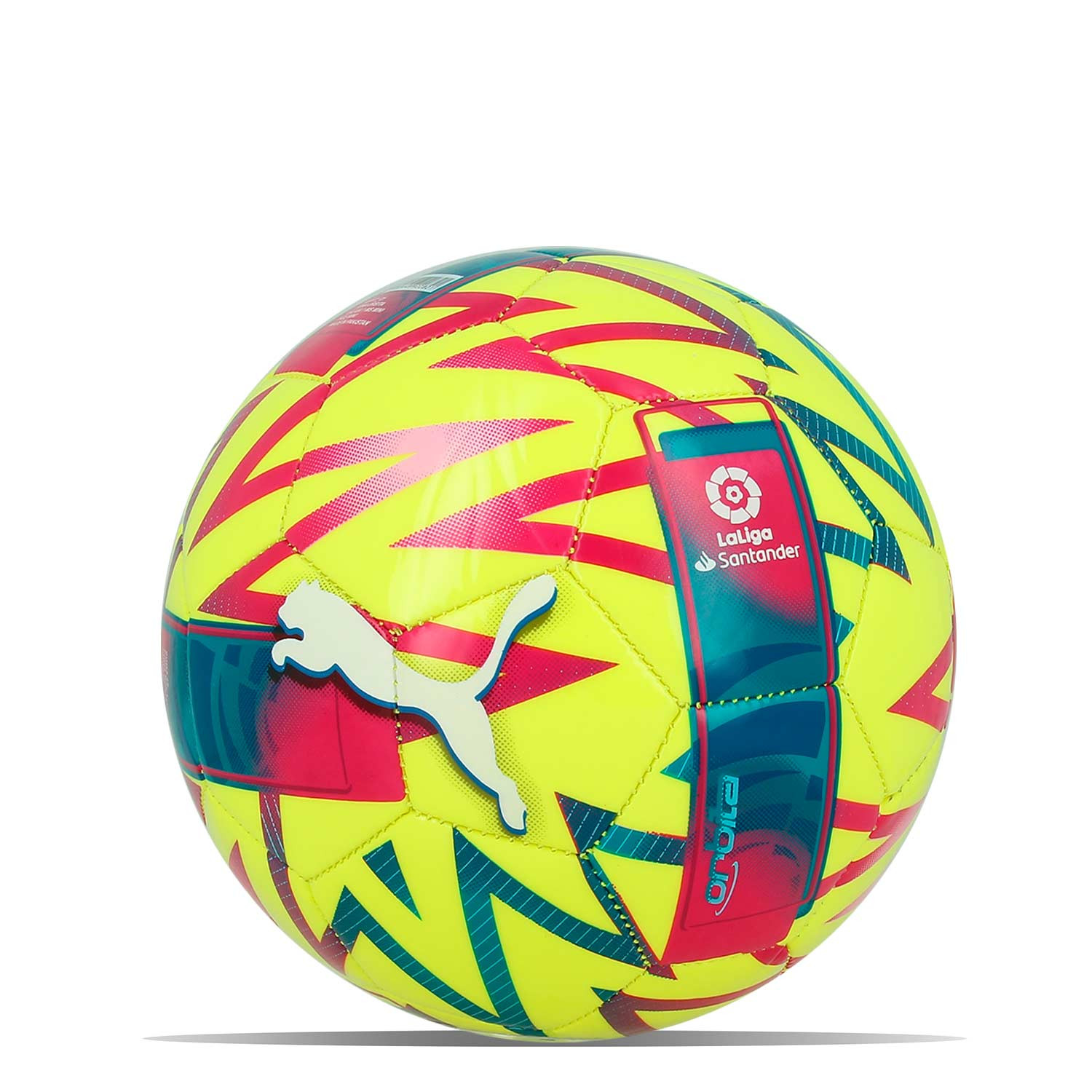 Futbolmania on X: ⚽️ Este será el balón oficial con el que se jugará la  nueva LaLiga EA Sports 💪🏻 Tiene el fucsia como color principal y  representa el poder del fútbol