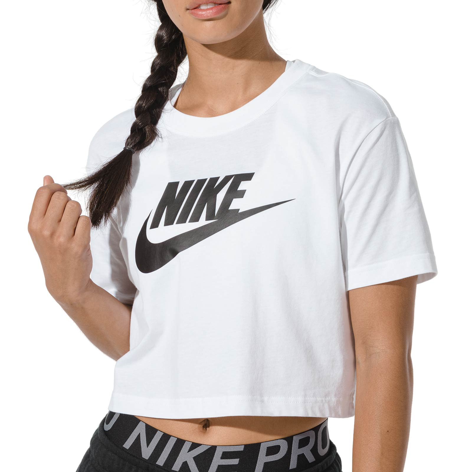 Nike Sportswear Essential blanca | futbolmania
