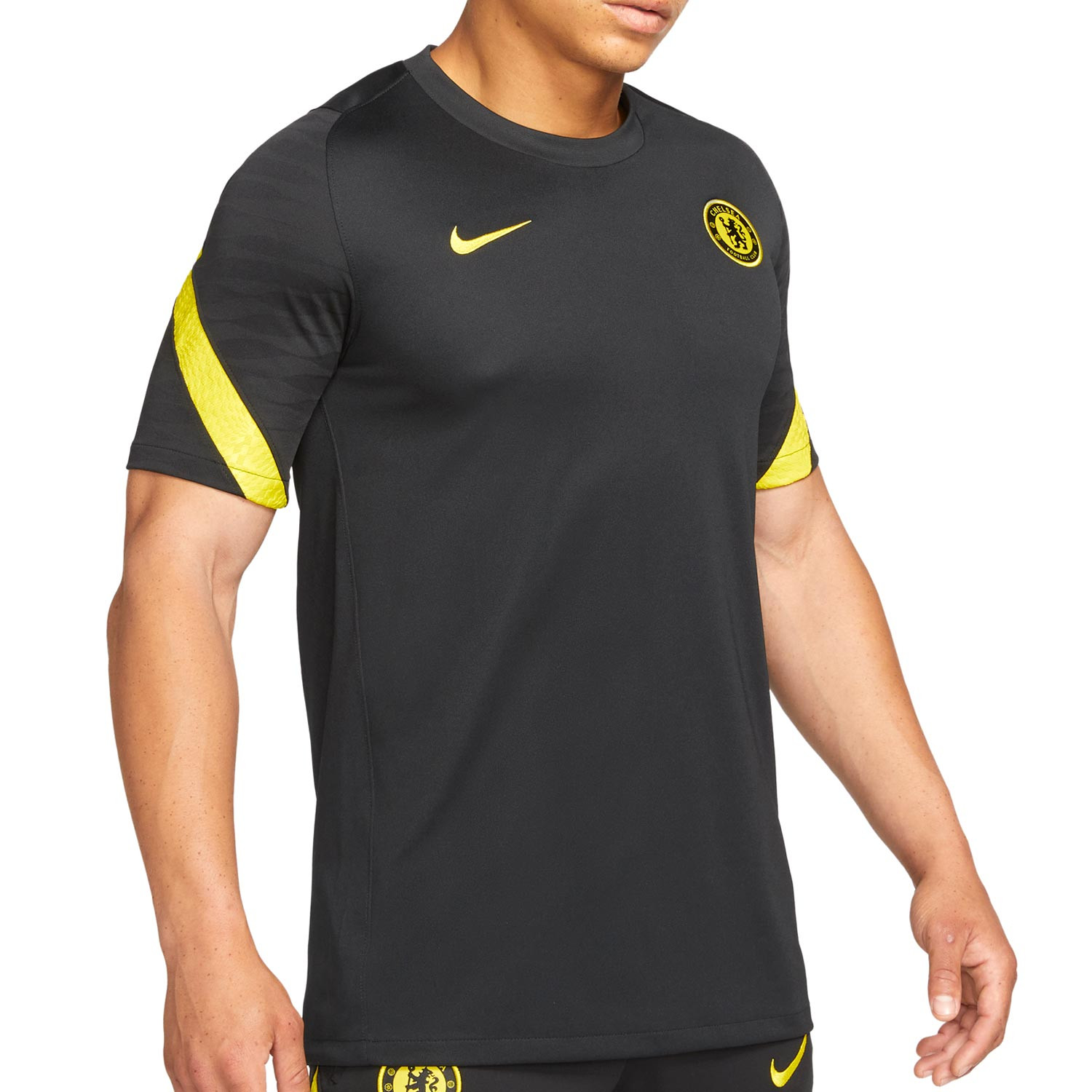 confiar a menudo Polinizar Camiseta Nike Chelsea entrenamiento Dri-Fit Strike negra | futbolmania