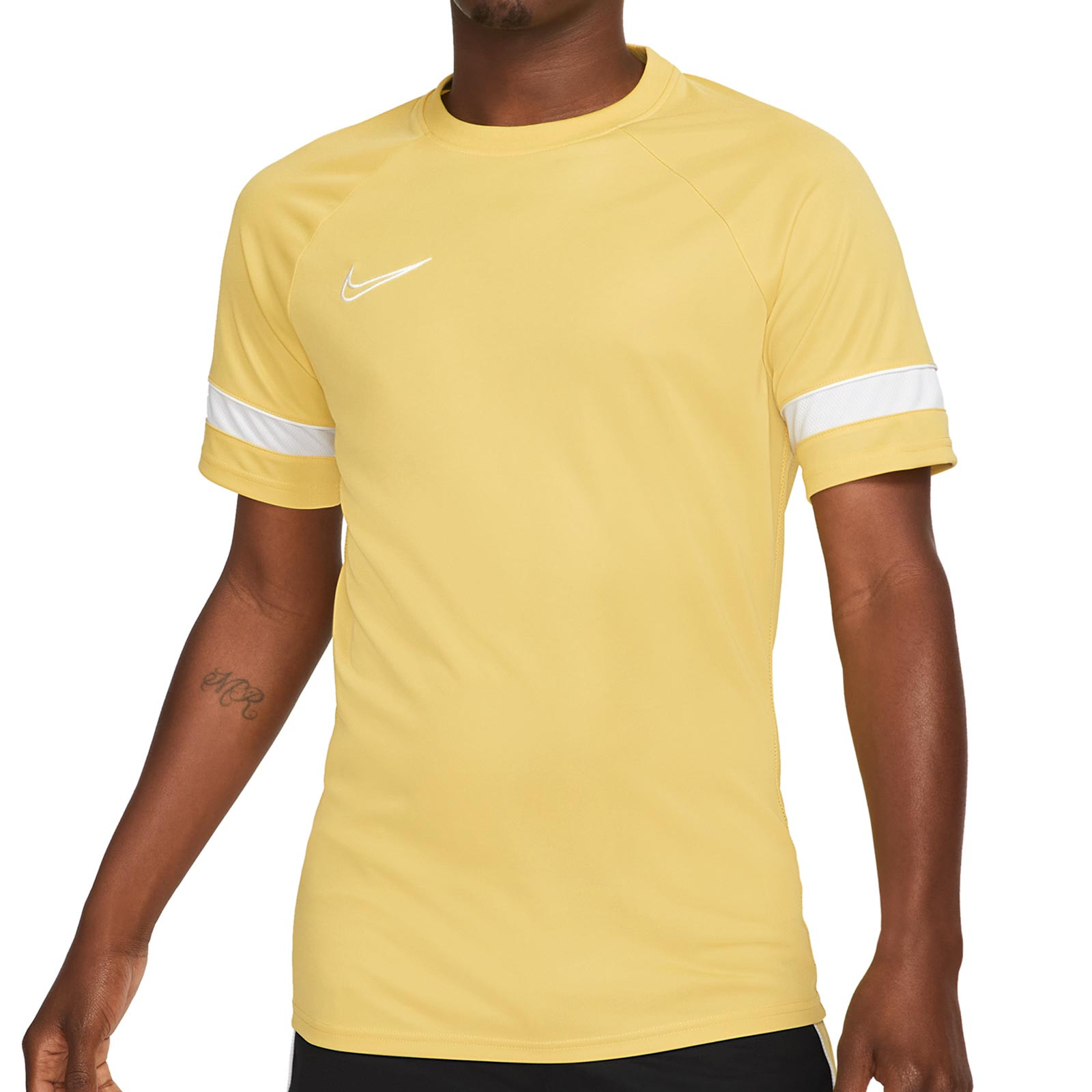 Tiza Modernizar honor Camiseta Nike Dri-Fit Academy 21 dorado | futbolmania