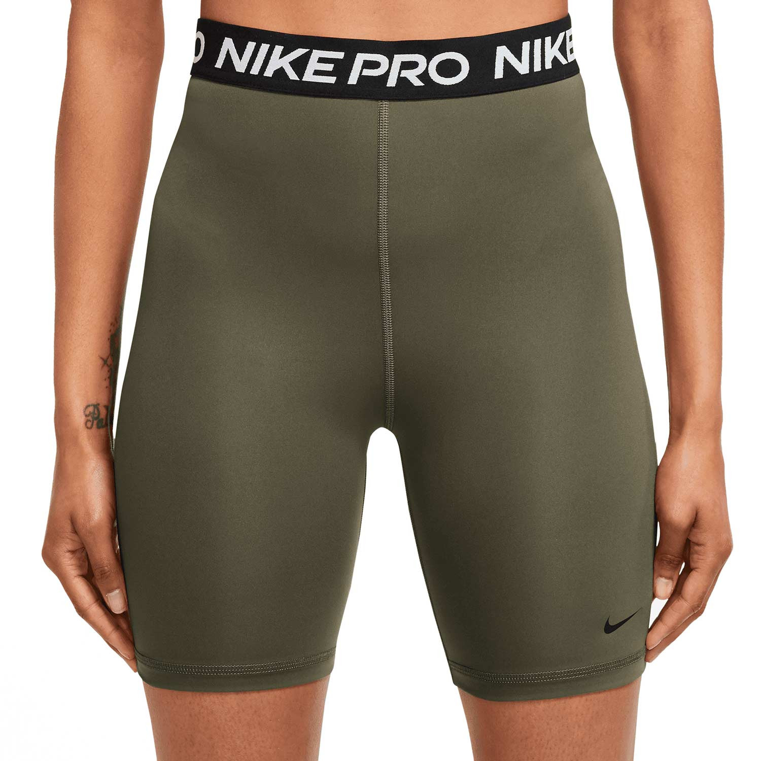 Nike Pro Mallas cortas de talle medio de 18 cm - Mujer. Nike ES
