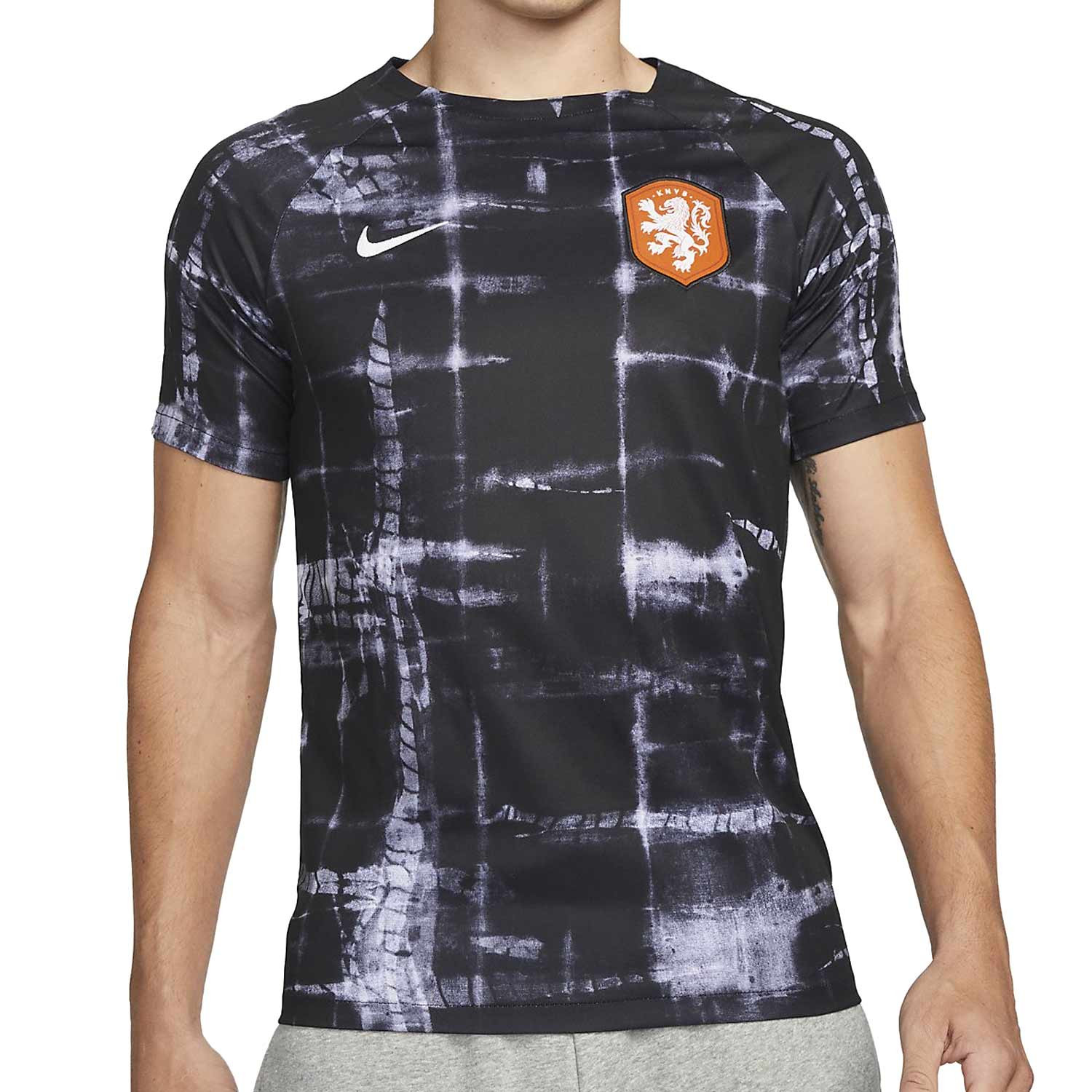 Camiseta Nike Holanda Dri-Fit pre-match negra