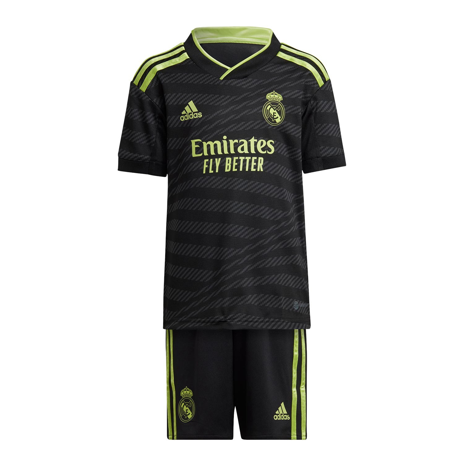 Kit Real Madrid pequeño 2023 | futbolmaniaKids