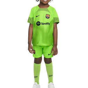 Equipación Nike Barcelona niño 3 - 8 años portero 2022 23 - Conjunto infantil de 3 a 8 años de portero Nike del FC Barcelona - verde