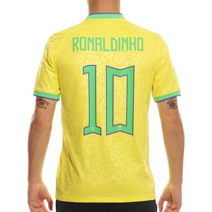 Camiseta Nike Brasil Ronaldinho 2022 2023 Dri-Fit Stadium - Camiseta de la primera equipación de Ronaldinho Nike de la selección de Brasil 2022 2023 - amarilla