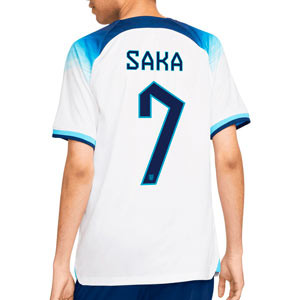 Camiseta Nike Inglaterra Saka 2022 2023 Dri-Fit Stadium - Camiseta de la primera equipación Nike de Inglaterra Saka 2022 2023- blanca