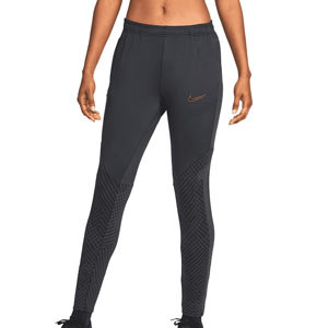Pantalón Nike mujer Dri-Fit Strike - Pantalón largo de entrenamiento de fútbol para mujer Nike - gris