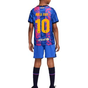 Equipación Nike 3a Barcelona niño 6-14 años Ansu Fati 21 22 - Conjunto de camiseta, pantalón y medias de Ansu Fati de la tercera equipación infantil de 6 a 14 años Nike del FC Barcelona 2021 2022 - azulgrana