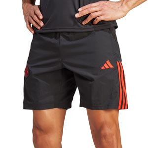 Short adidas United Down Time - Pantalón corto de entrenamiento de fútbol adidas del Manchester United - negro