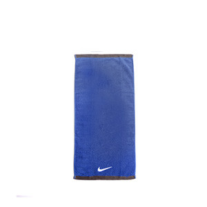 Toalla Nike Fundamental mediana - Toalla mediana Nike 35cm x 80cm - azul