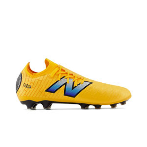 New Balance Furon v7+ Pro AG - Botas de fútbol New Balance AG para césped artificial - naranjas